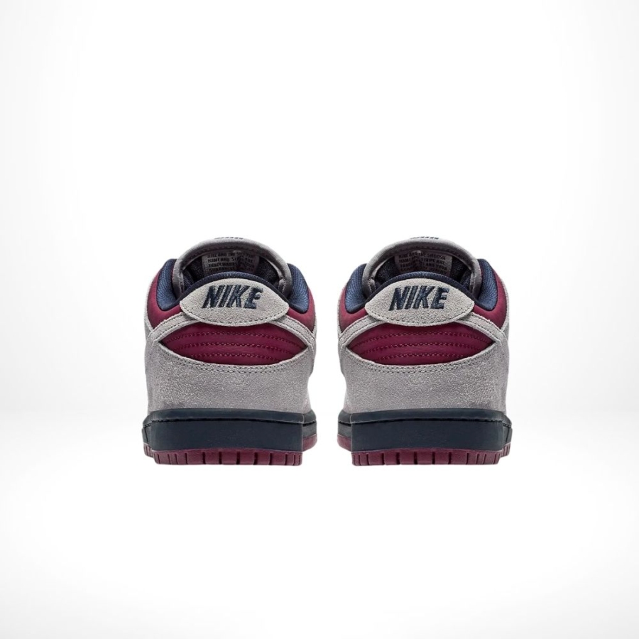 Rear view of the Air Nike Dunk Low