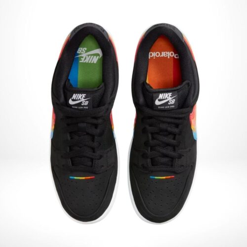 Top-down view of the Air Nike Dunk Low