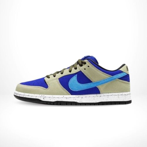 Medial side view of the Air Nike Dunk Low