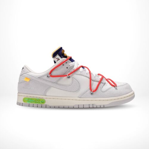 Side view of the Nike Dunk Low