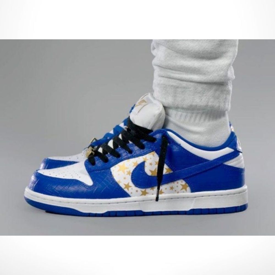 Real lifestyle image of Nike SB Dunk