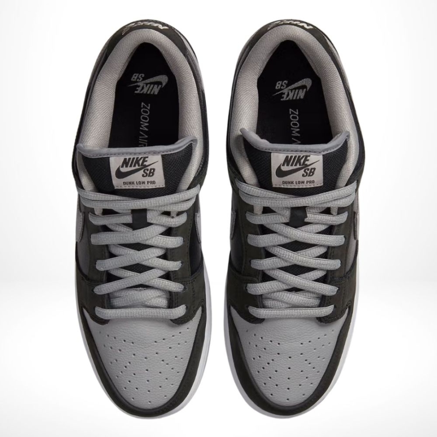 Top-down view of the Nike SB Dunk Low