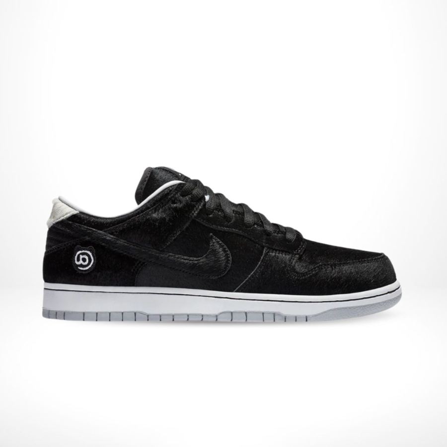 Side view of the Nike SB Dunk Low