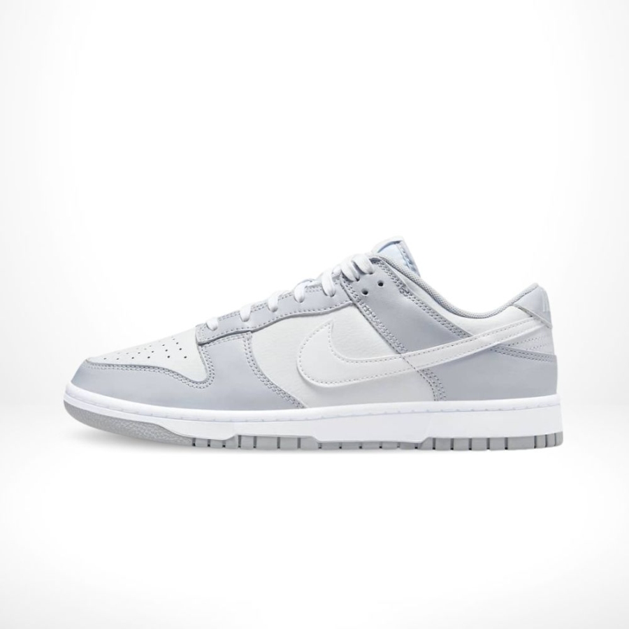 Medial side view of the Air Nike Dunk Low