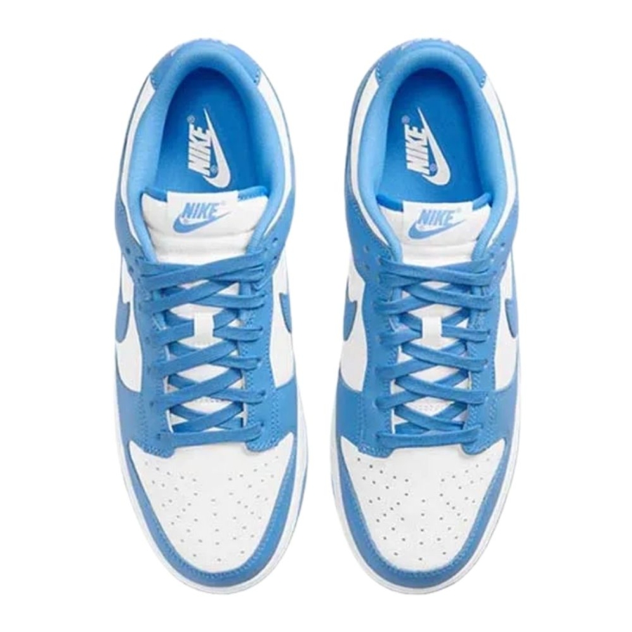 Top-down view of the Air Nike Dunk Low