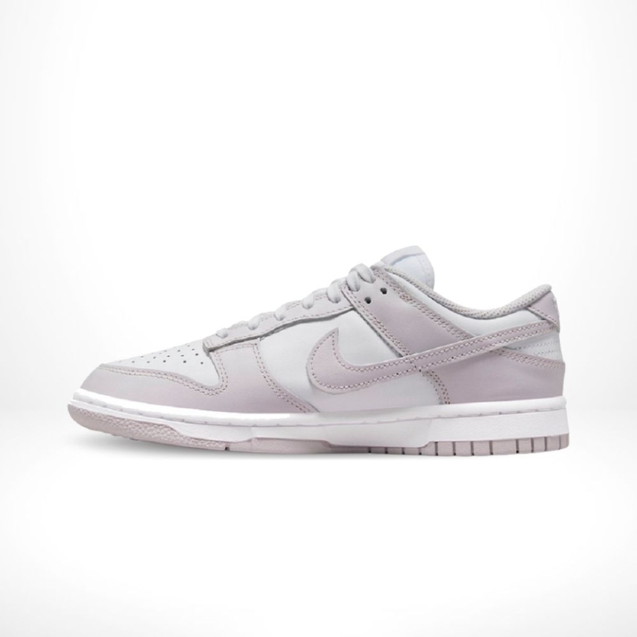 Medial side view of the Air Nike Dunk Low