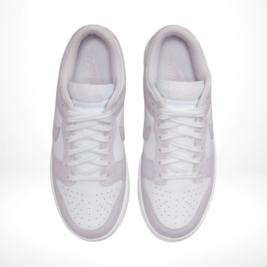 Top-down view of the Air Nike Dunk Low