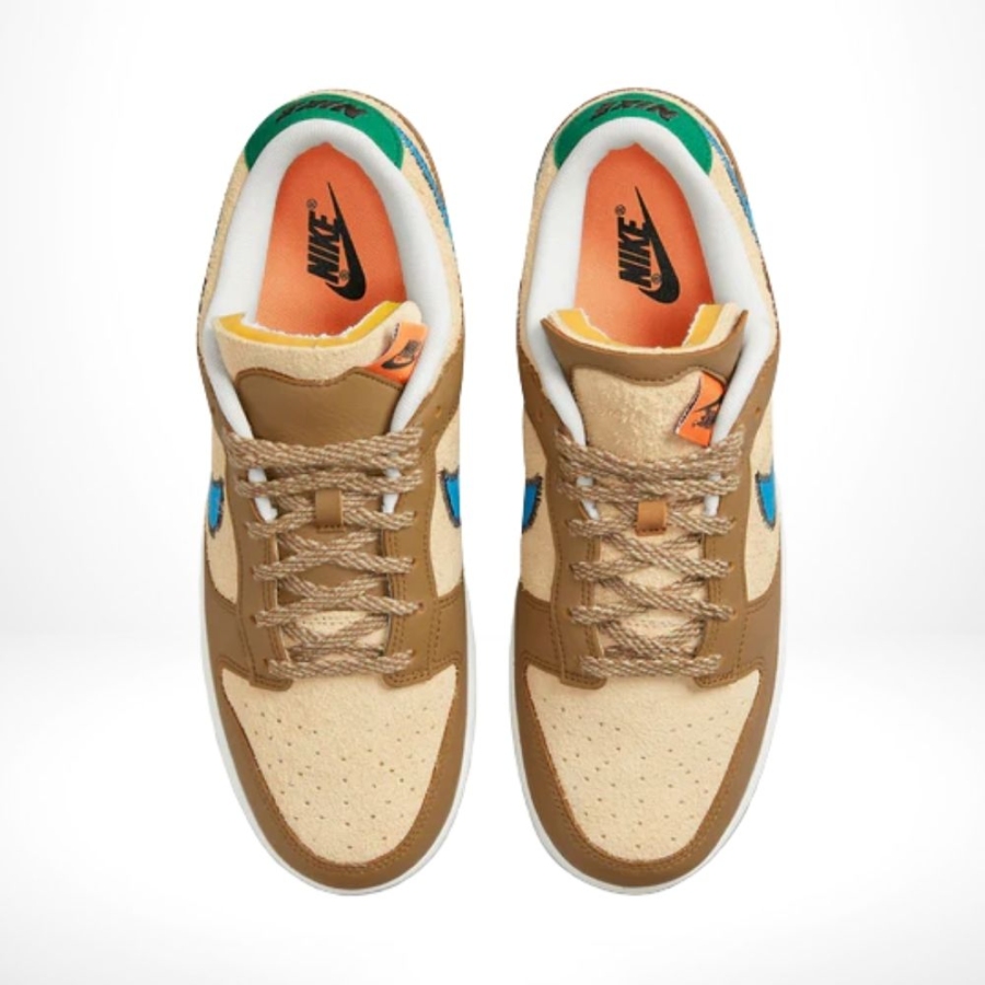 Top-down view of the Air Nike Dunk Low