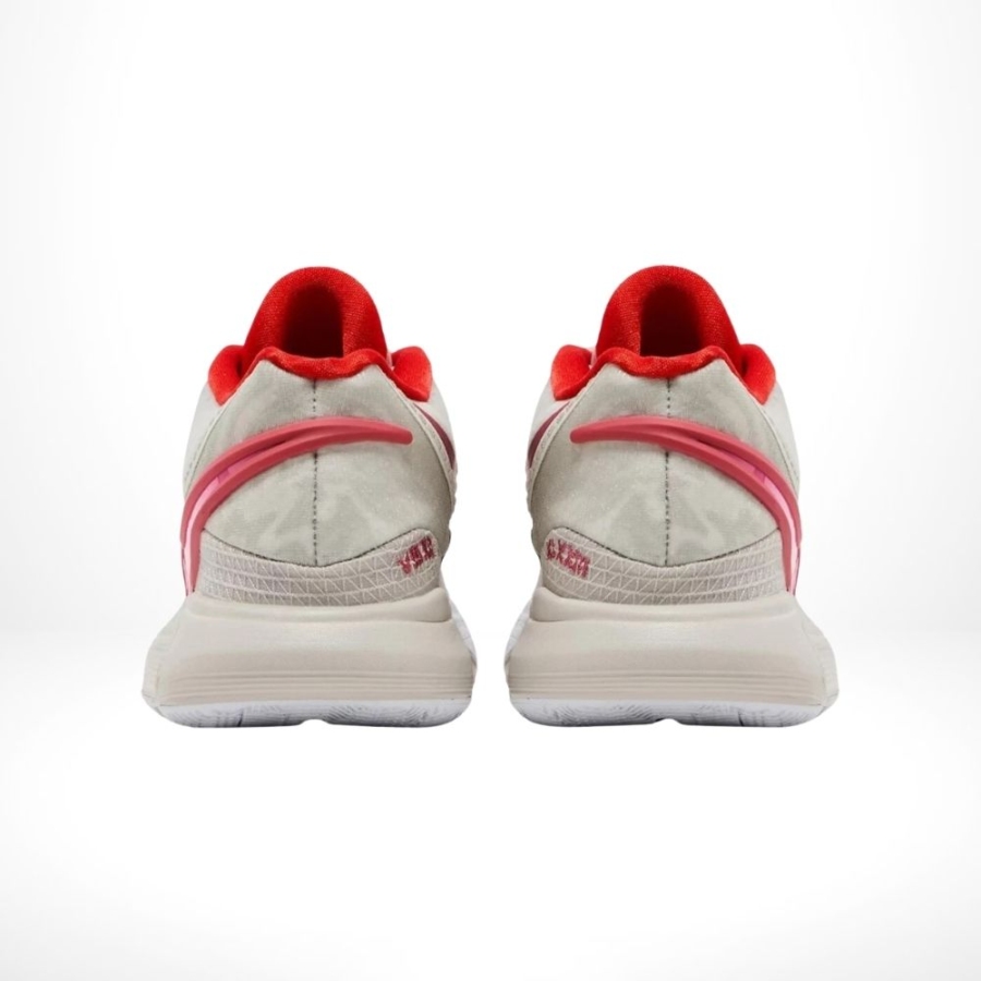 Rear view of the Nike Kyrie
