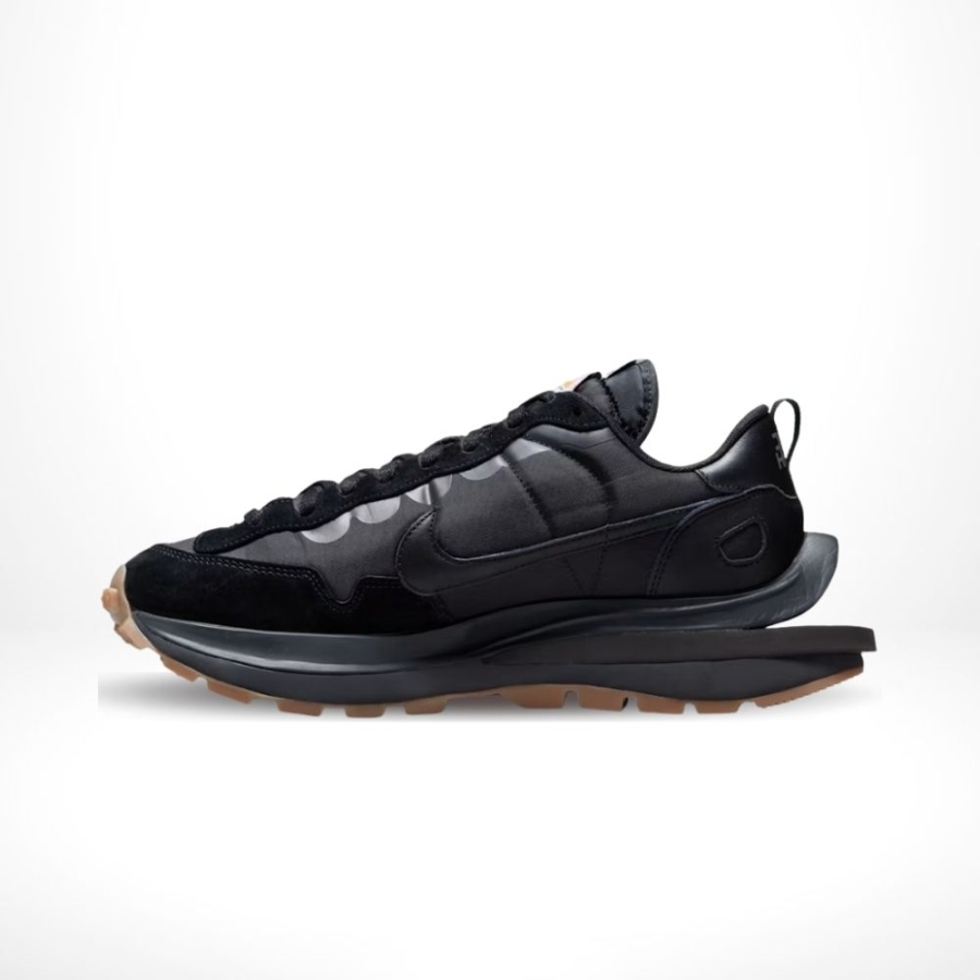 Medial side view of the Nike LD Waffle