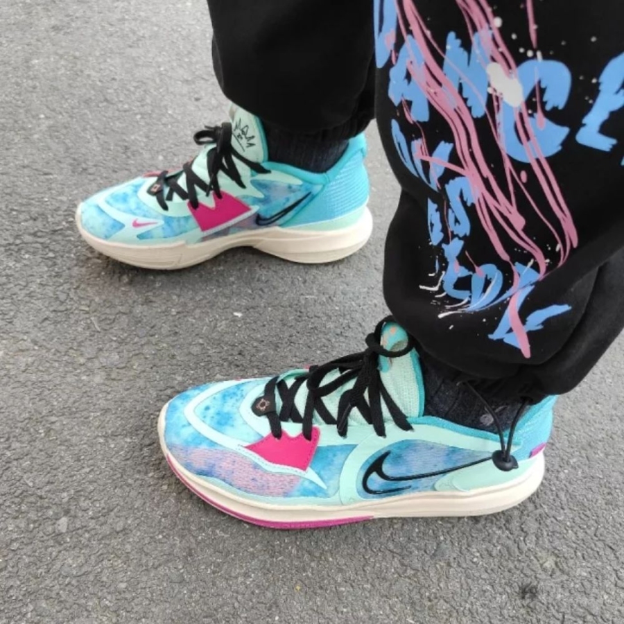 On-foot of the Nike Kyrie
