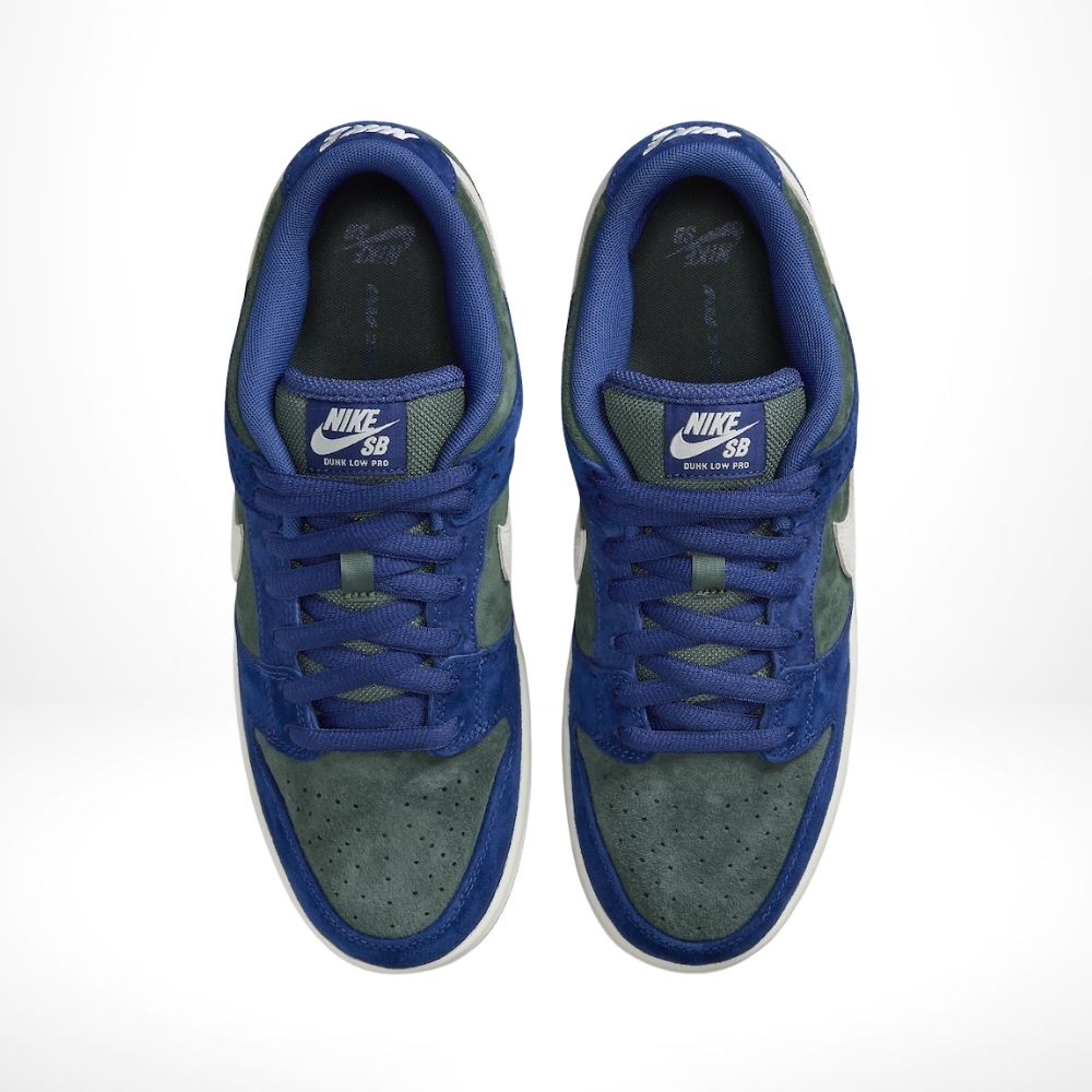Top-down view of the Nike SB Dunk Low