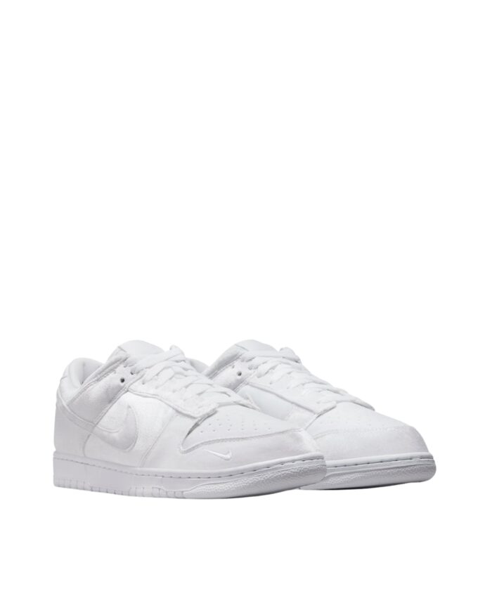 NIKE DUNK LOW DOVER STREET MARKET TRIPLE WHITE VELVET DH2686 100