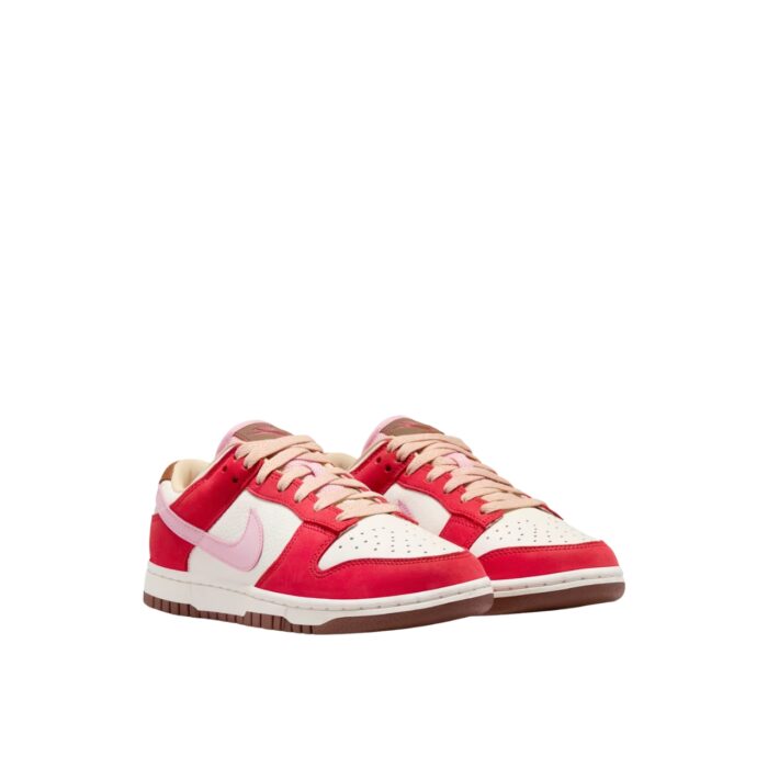 NIKE DUNK LOW BACON SPORT RED SHEEN SAIL MEDIUM BROWN FB7910 600