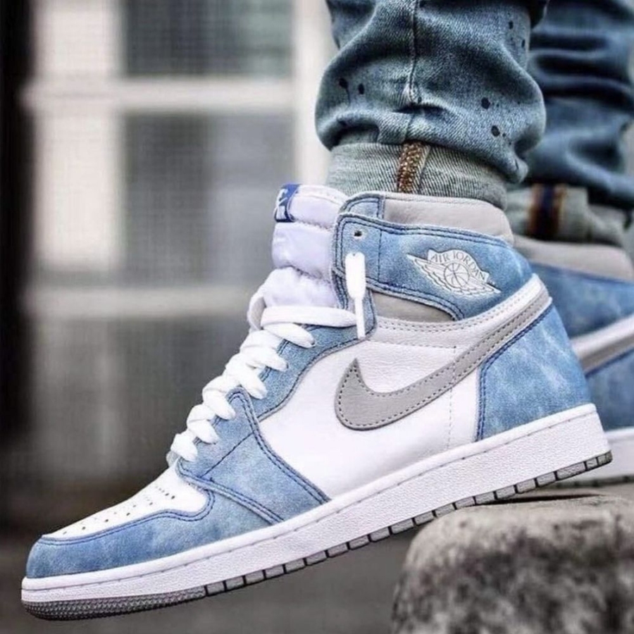 On-foot of the Air Jordan 1