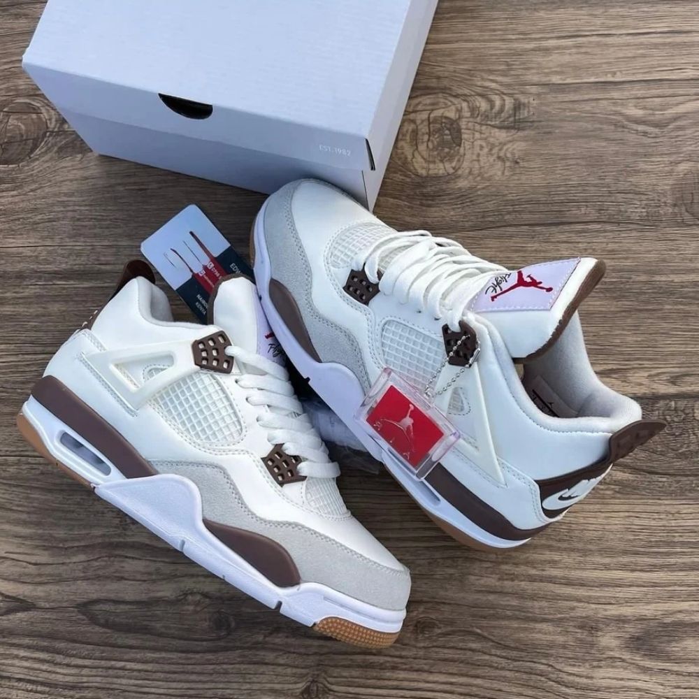 Medial side view of the Air Jordan 4