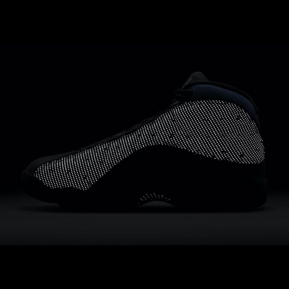 Air Jordan 13 in the dark
