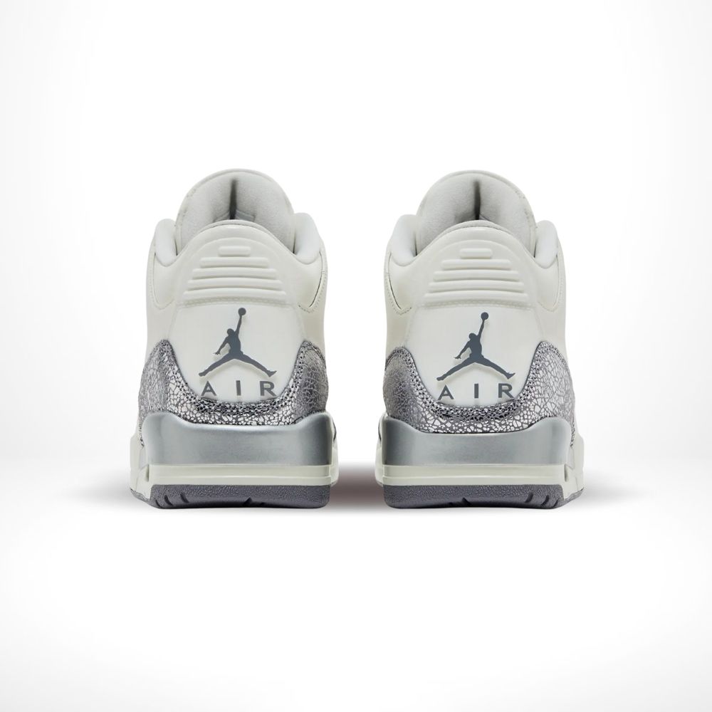 Rear view of the Air Jordan 3
