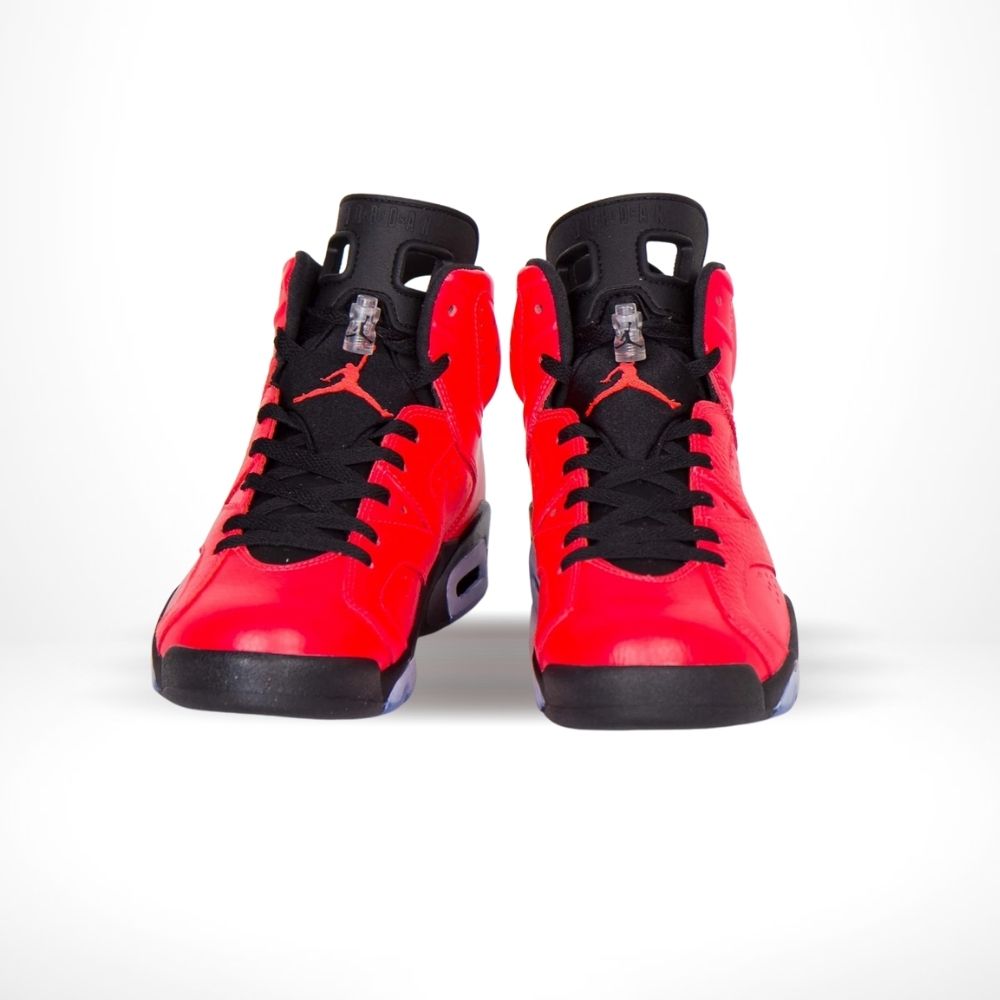 Top-down view of the Air Jordan 6