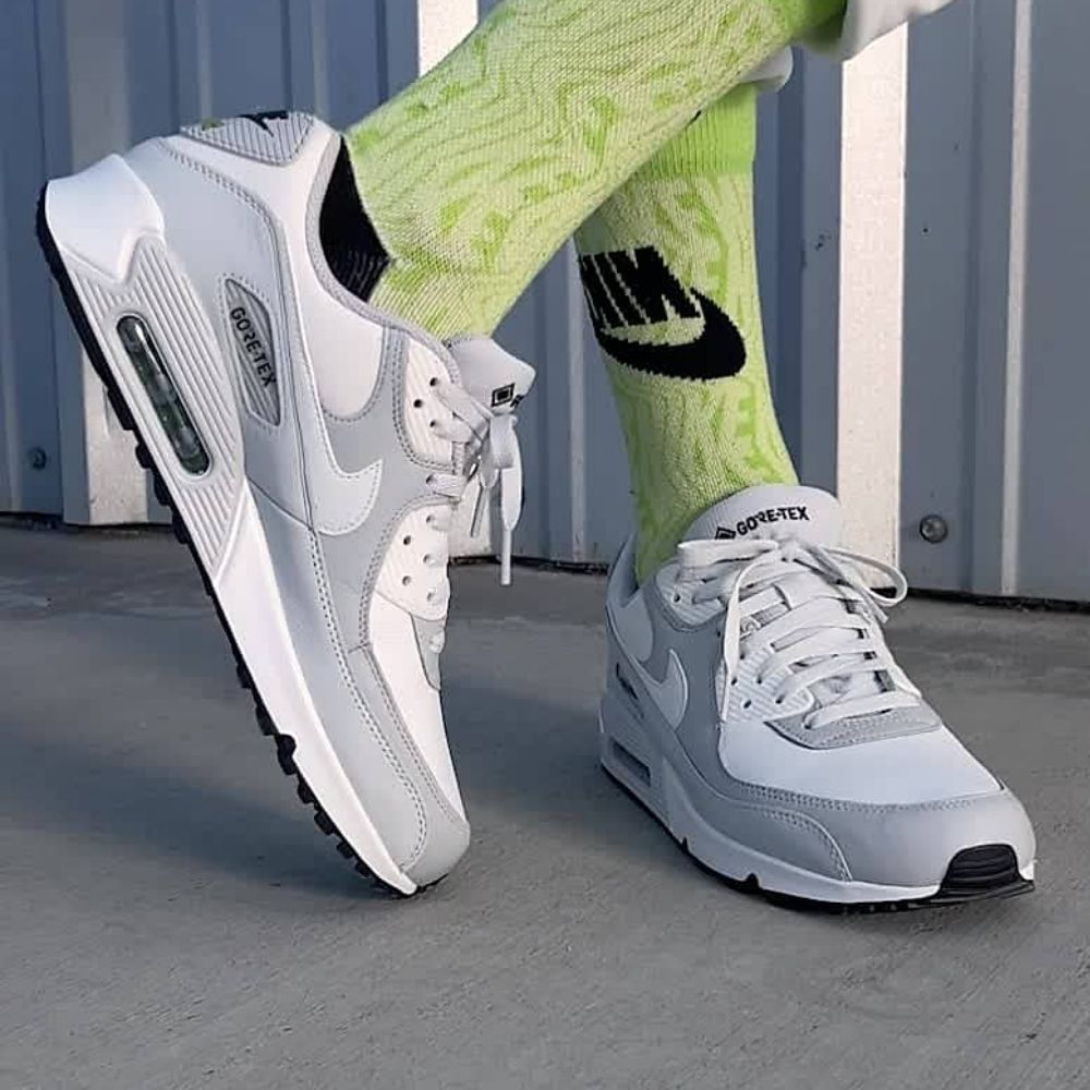 Nike Air Max 90 Gore-Tex Photon Dust